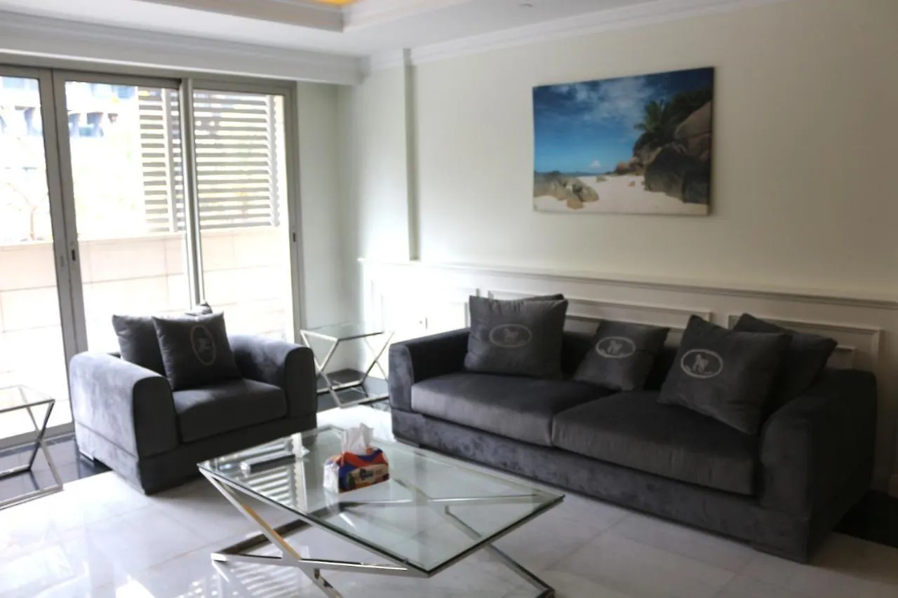 Versace Tower Luxury Suites - Downtown Beirut Apartment