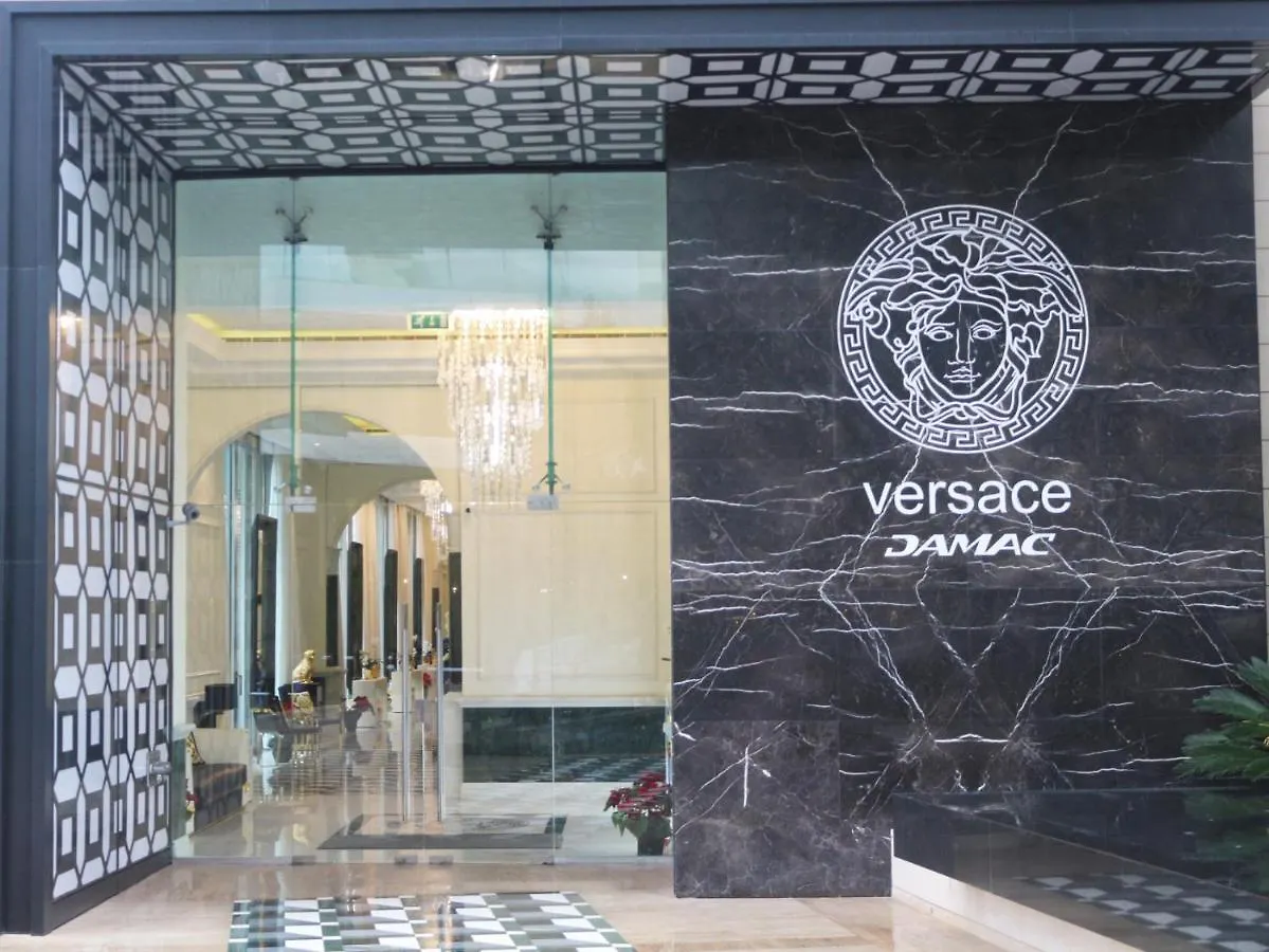 Versace Tower Luxury Suites - Downtown location