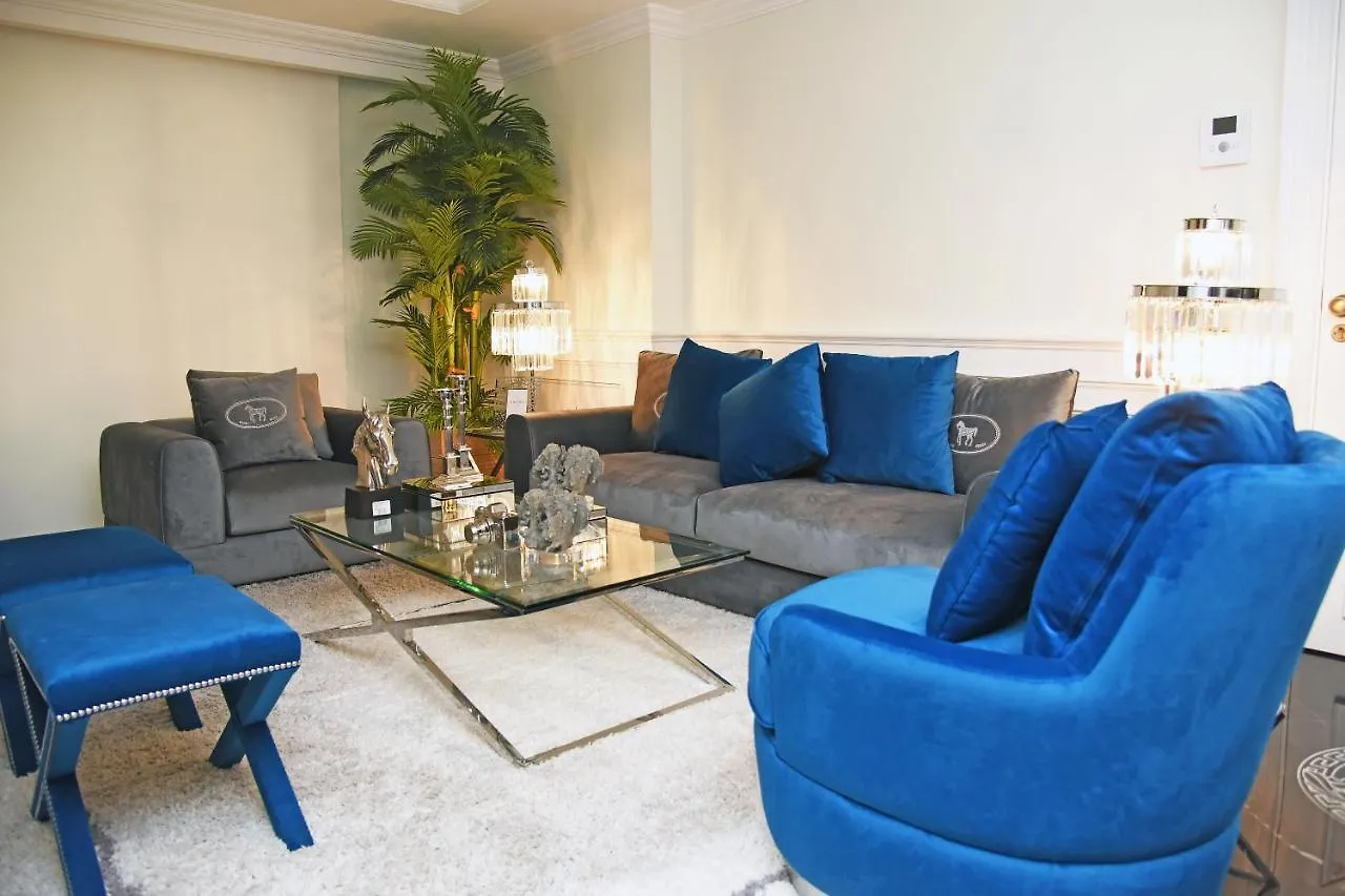 Versace Tower Luxury Suites - Downtown Beirut 0*,