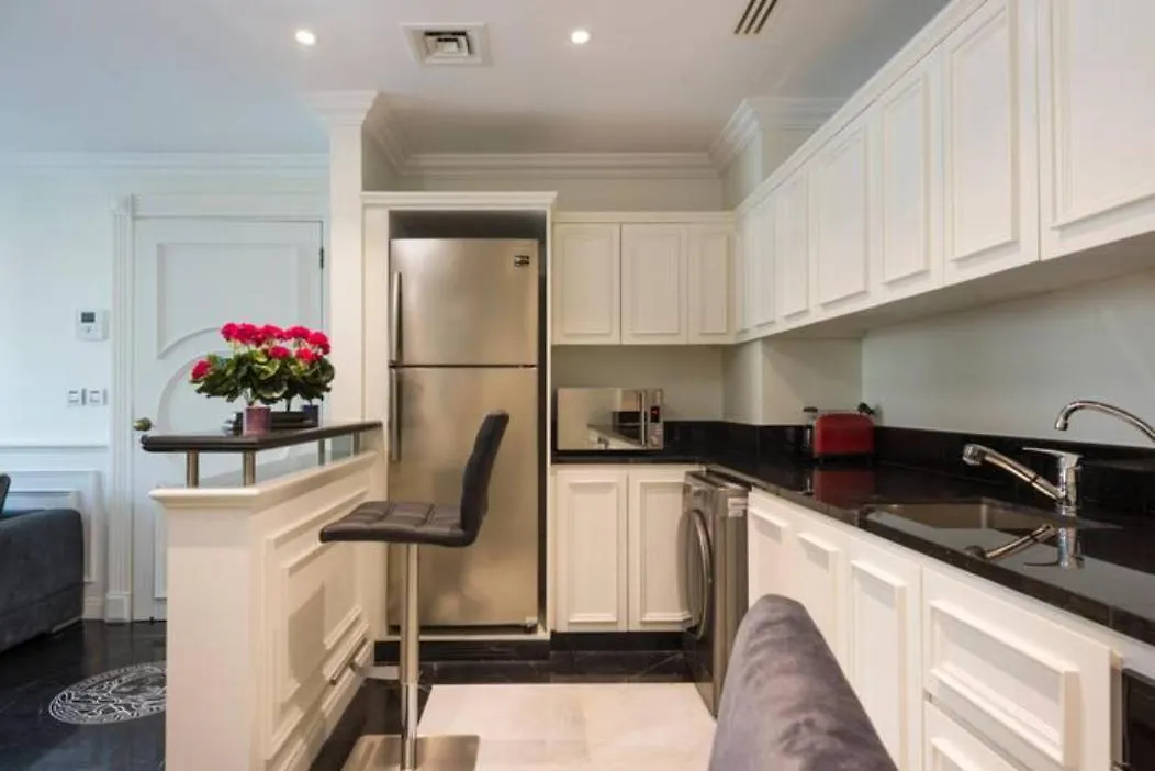Versace Tower Luxury Suites - Downtown Beirut 0*,